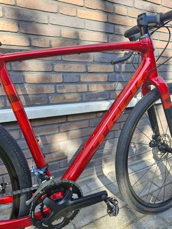 Used Trek Checkpoint ALR 3 2025 2025 Road & Gravel — image 3 of 14