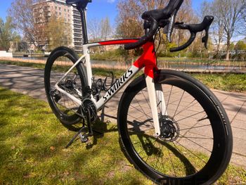 Used Specialized S-Works Roubaix – SRAM Red eTAP AXS 2021 2021 Road & Gravel, Light Gray — image 4 of 8