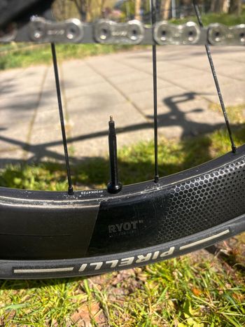 Used Specialized S-Works Roubaix – SRAM Red eTAP AXS 2021 2021 Road & Gravel, Light Gray — image 6 of 8