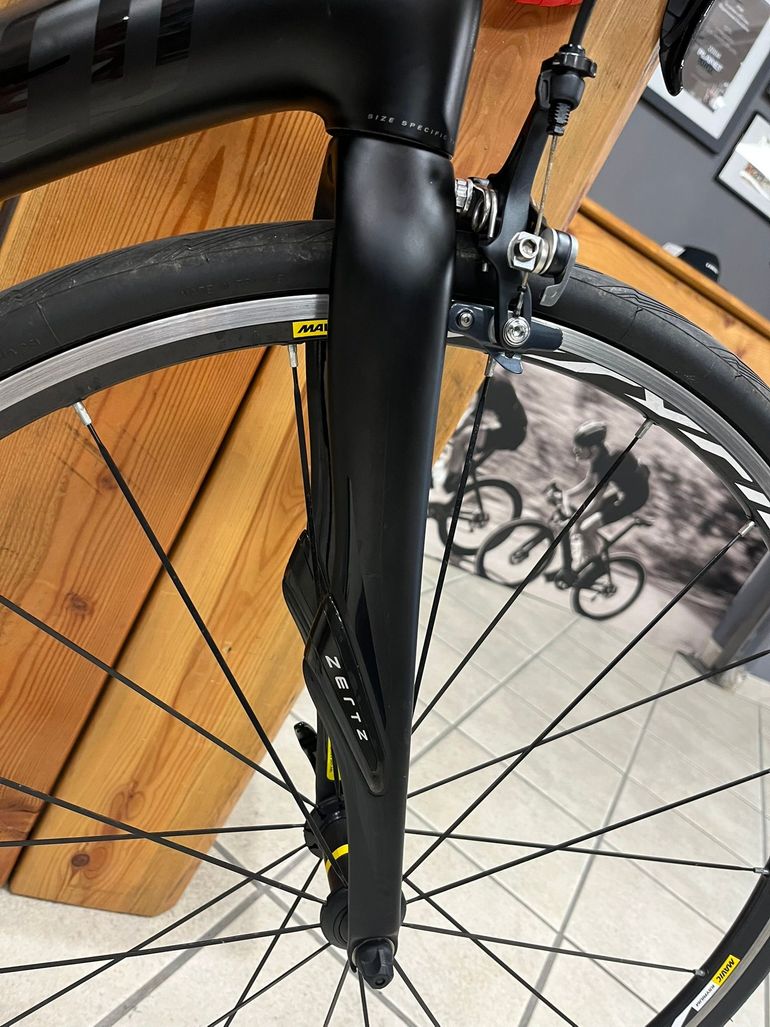 Used Specialized Roubaix SL4 Pro Race 2014 2014 Road & Gravel, Black — image 8 of 16
