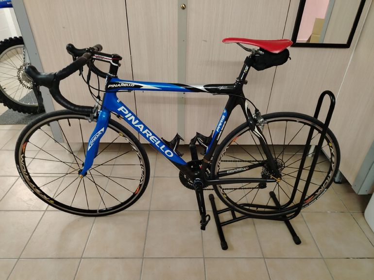 Used Pinarello Paris Shimano 105 2009 Road & Gravel, Blue — image 2 of 6