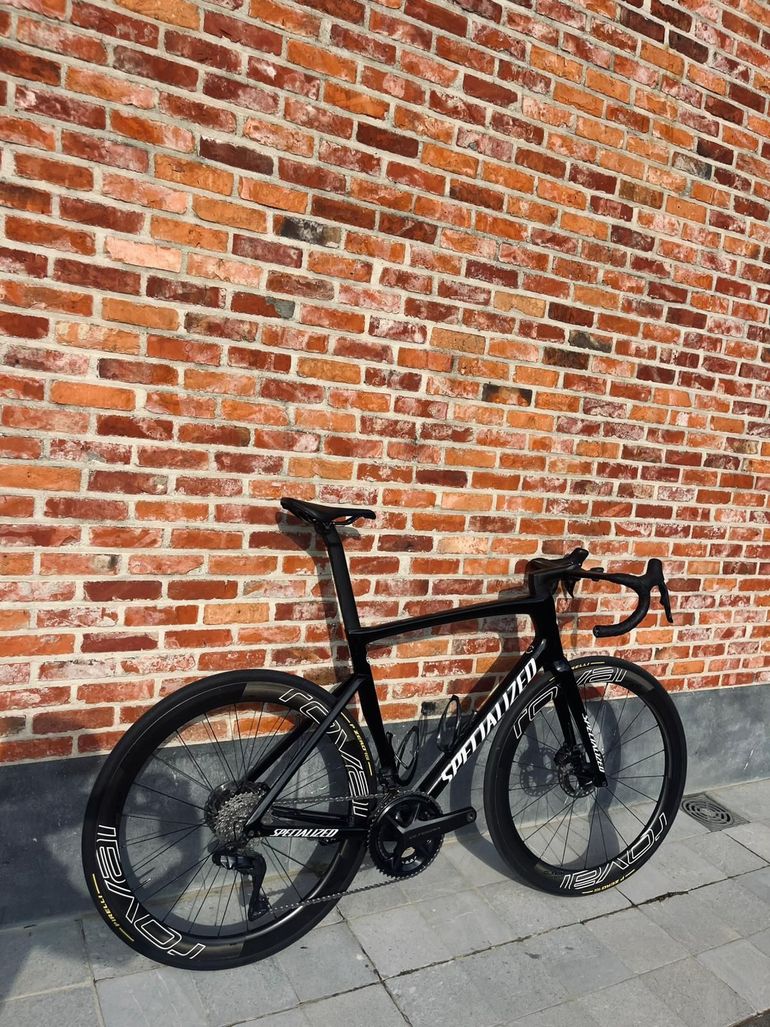 Used Specialized Tarmac SL7 Pro - Shimano Ultegra Di2 2024 2024 Road & Gravel, Black — image 2 of 9