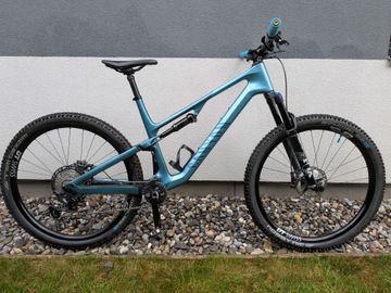 Used Canyon Neuron CF 9 2024 2024 Mountainbike, Blue, 27.5, 29 — image 2 of 6
