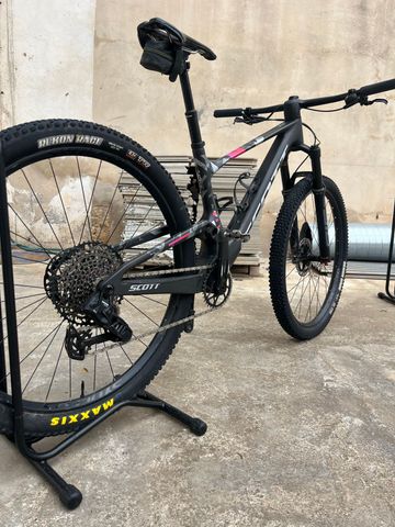 Tweedehands Scott Spark RC Team 2025 2025 Mountainbike — afbeelding 4 van 6