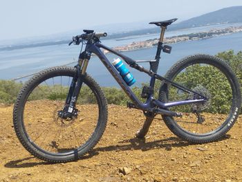 Used Orbea OIZ OMX+FOX I-LINE FLOAT SL RE 2024 Frameset 2024 Mountainbike, Black, 29 — image 3 of 4