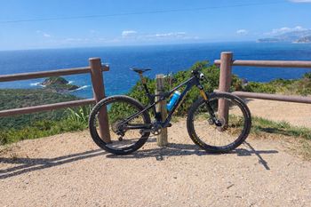 Used Orbea OIZ OMX+FOX I-LINE FLOAT SL RE 2024 Frameset 2024 MTB