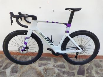 Used Scott Foil Shimano Ultegra Di2 2026 Road & Gravel, White — image 8 of 11