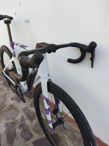 Used Scott Foil Shimano Ultegra Di2 2026 Road & Gravel, White — image 6 of 11