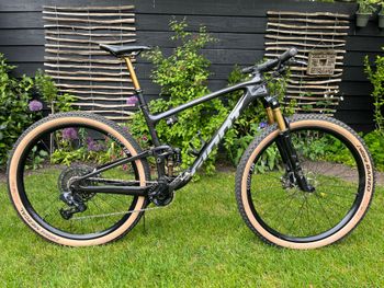 Used Giant Anthem Advanced Pro 29 0 2022 2022 Mountainbike, Black, 29 — image 2 of 5