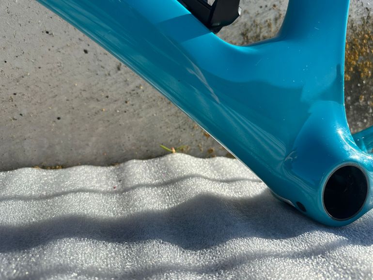 Used BH Aerolight Frameset 2025 Road & Gravel, Blue — image 16 of 18