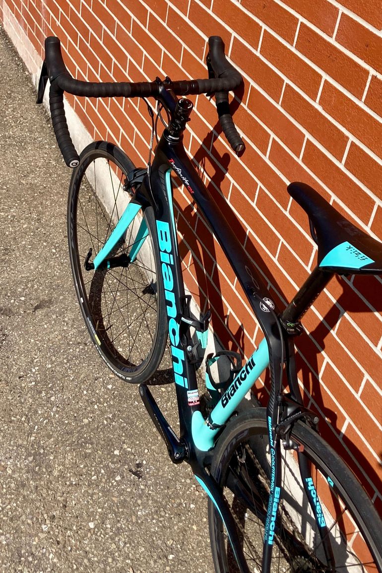 Used Bianchi Infinito CV Disc Ultegra 2018 2018 Road & Gravel, Black — image 5 of 10