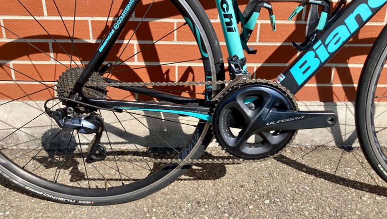 Used Bianchi Infinito CV Disc Ultegra 2018 2018 Road & Gravel, Black — image 2 of 10