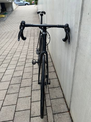 Used Canyon Ultimate CF SL Disc 8.0 Di2 2020 2020 Road & Gravel, Black — image 5 of 12
