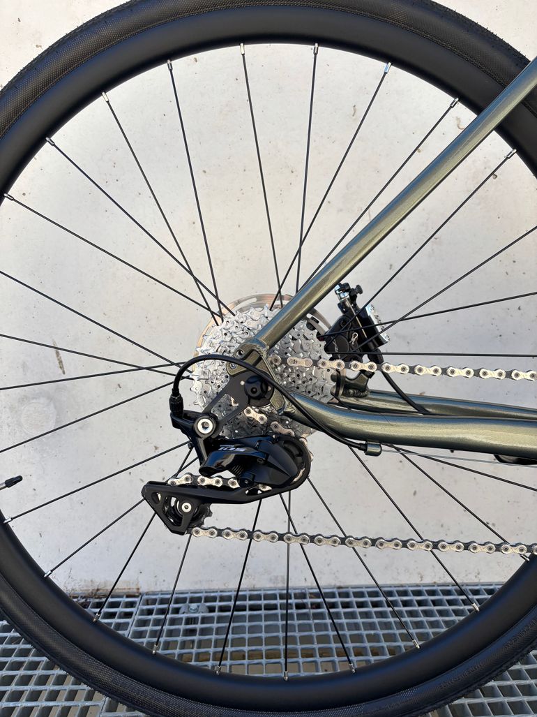 Used TRIBAN RC520 GRVL Shimano 105 11v 2021 Road & Gravel — image 5 of 11