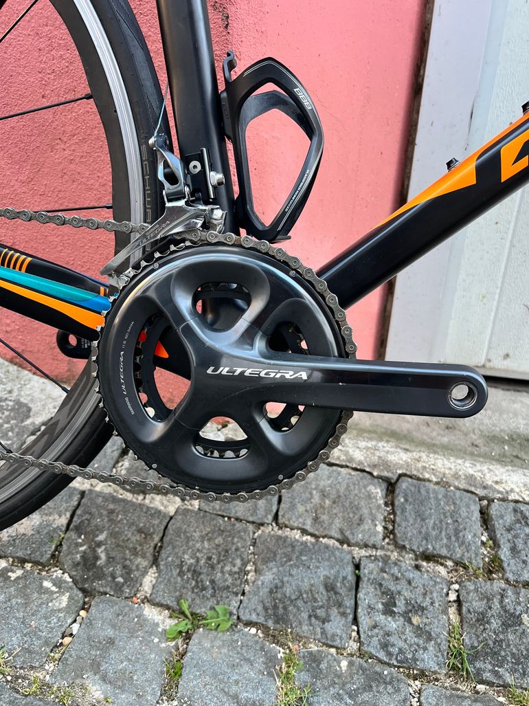 Used Giant TCR Advanced 1 2017 2017 Road & Gravel, Black — image 4 of 7