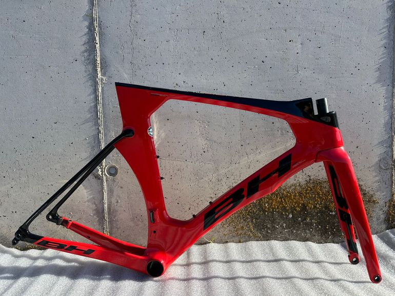 Used BH Aerolight Frameset 2025 Road & Gravel, Red — image 1 of 15