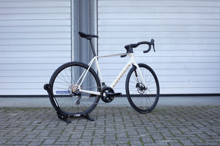 Used Orbea ORCA M30 2024 2024 Road & Gravel, Blanco — image 3 of 6