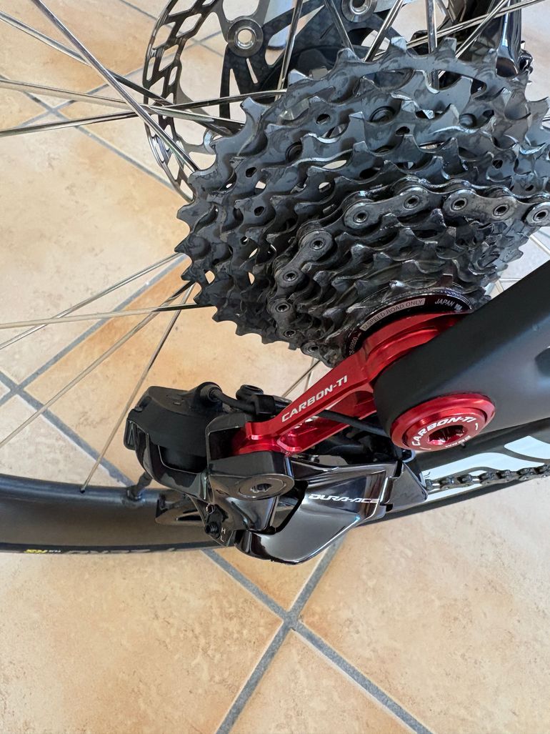 Used Colnago V5Rs Shimano Dura Ace Di2 2026 Road & Gravel — image 21 of 24