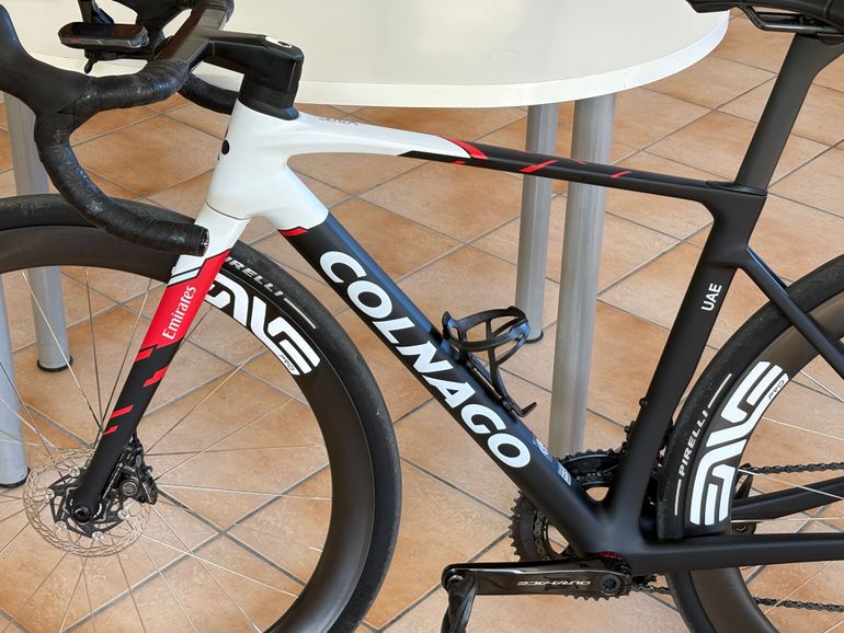 Used Colnago V5Rs Shimano Dura Ace Di2 2026 Road & Gravel — image 3 of 24