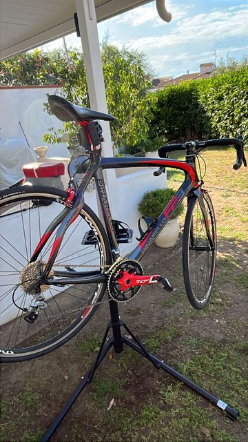 Used Pinarello Custom Shimano Ultegra 2010 Road & Gravel, Red — image 3 of 3