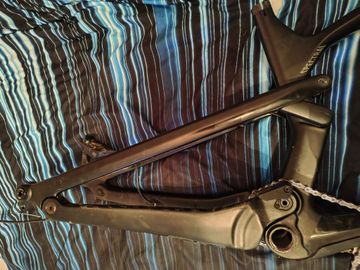 Tweedehands Canyon Spectral 27.5 CF 8 2024 Frameset 2024 Mountainbike — afbeelding 2 van 17