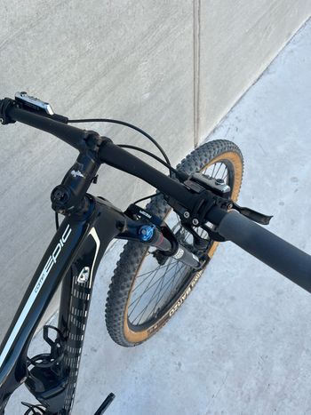 Used Specialized Epic Comp Carbon 29 2014 2014 Mountainbike — image 4 of 9