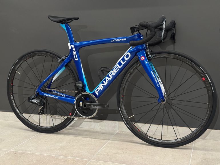Used Pinarello Dogma F10 Mis 500 2018 Road & Gravel — image 1 of 8
