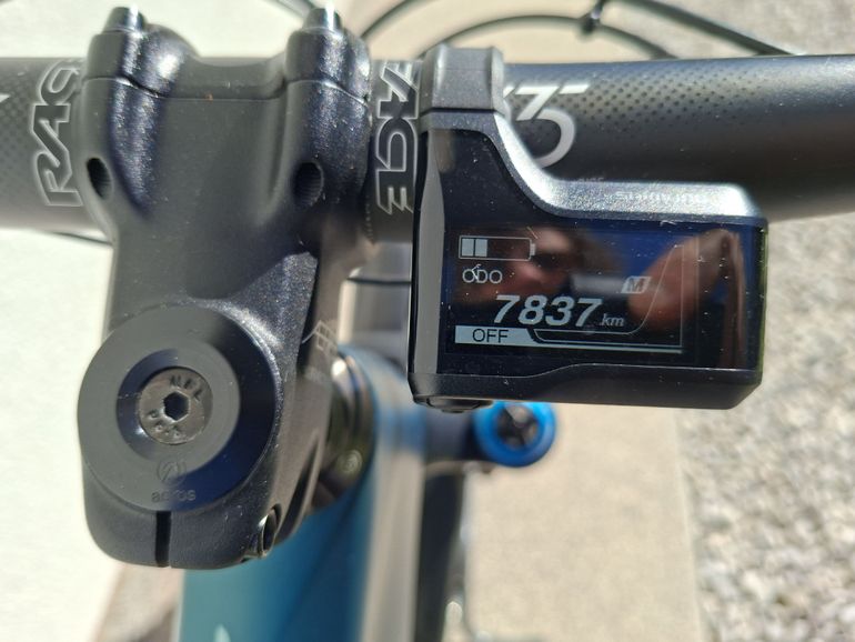 Used Orbea RISE M10 2022 2022 Mountainbike, Blue, 29 — image 3 of 11