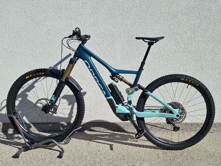 Used Orbea RISE M10 2022 2022 Mountainbike, Blue, 29 — image 2 of 11