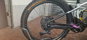 Used Mondraker CRAFTY CARBON XR 2023 2023 Mountainbike, Light Gray, 29 — image 3 of 5