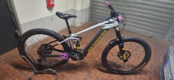 Used Mondraker CRAFTY CARBON XR 2023 2023 Mountainbike, Light Gray, 29 — image 5 of 5