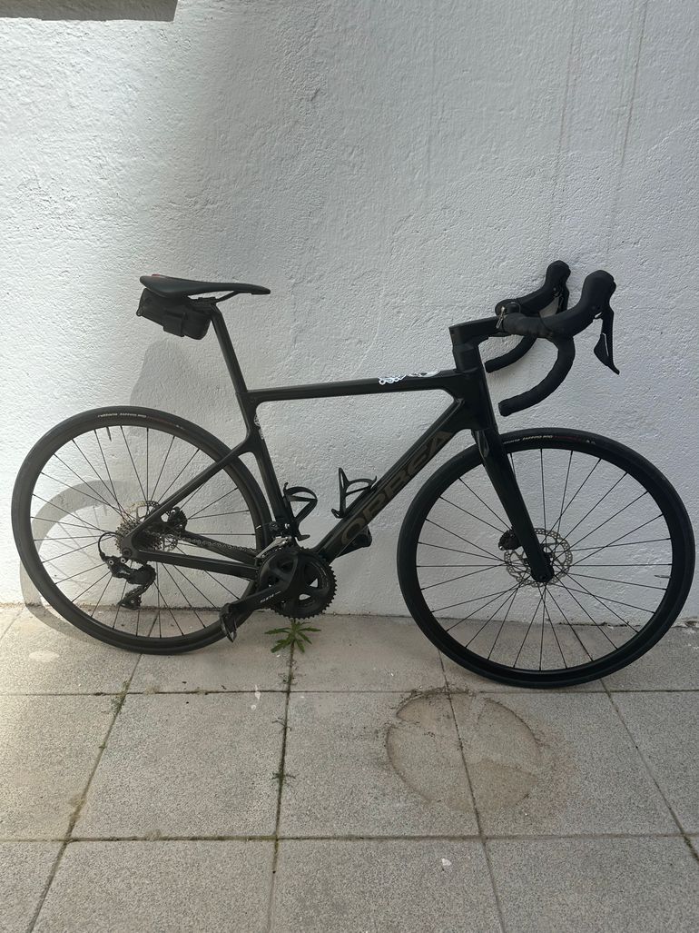Used Orbea ORCA M30 2022 2022 Road & Gravel, Negro — image 4 of 8
