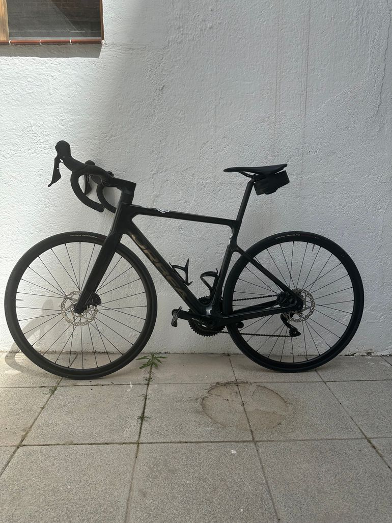 Used Orbea ORCA M30 2022 2022 Road & Gravel, Negro — image 1 of 8