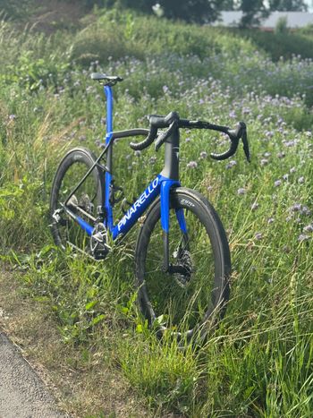 Used Pinarello DOGMA X SRAM RED ETAP AXS 2024 Frameset 2024 Road & Gravel, Blue — image 4 of 5