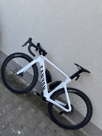 Used Canyon Aeroad CF SLX 8 AXS 2026 2026 Road & Gravel