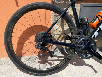 Used Trek Émonda SLR 9 Disc 2020 2020 Road & Gravel — image 9 of 12