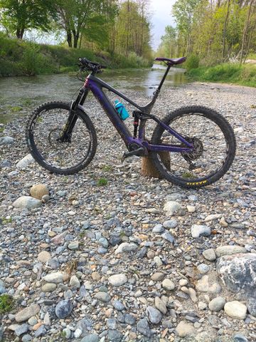 Used Trek Rail Shimano XTR Di2 2020 Mountainbike, Purple — image 4 of 4