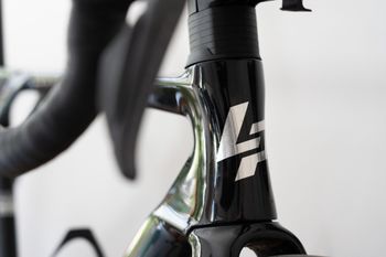 Used Lapierre Xélius SL 8.0 2026 2026 Road & Gravel, Black — image 3 of 8