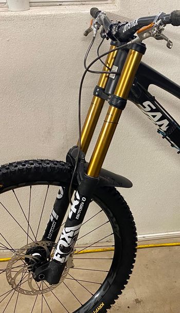 Used Santa Cruz V10 CC X01 2017 2017 Mountainbike, Black, 27.5 — image 18 of 23
