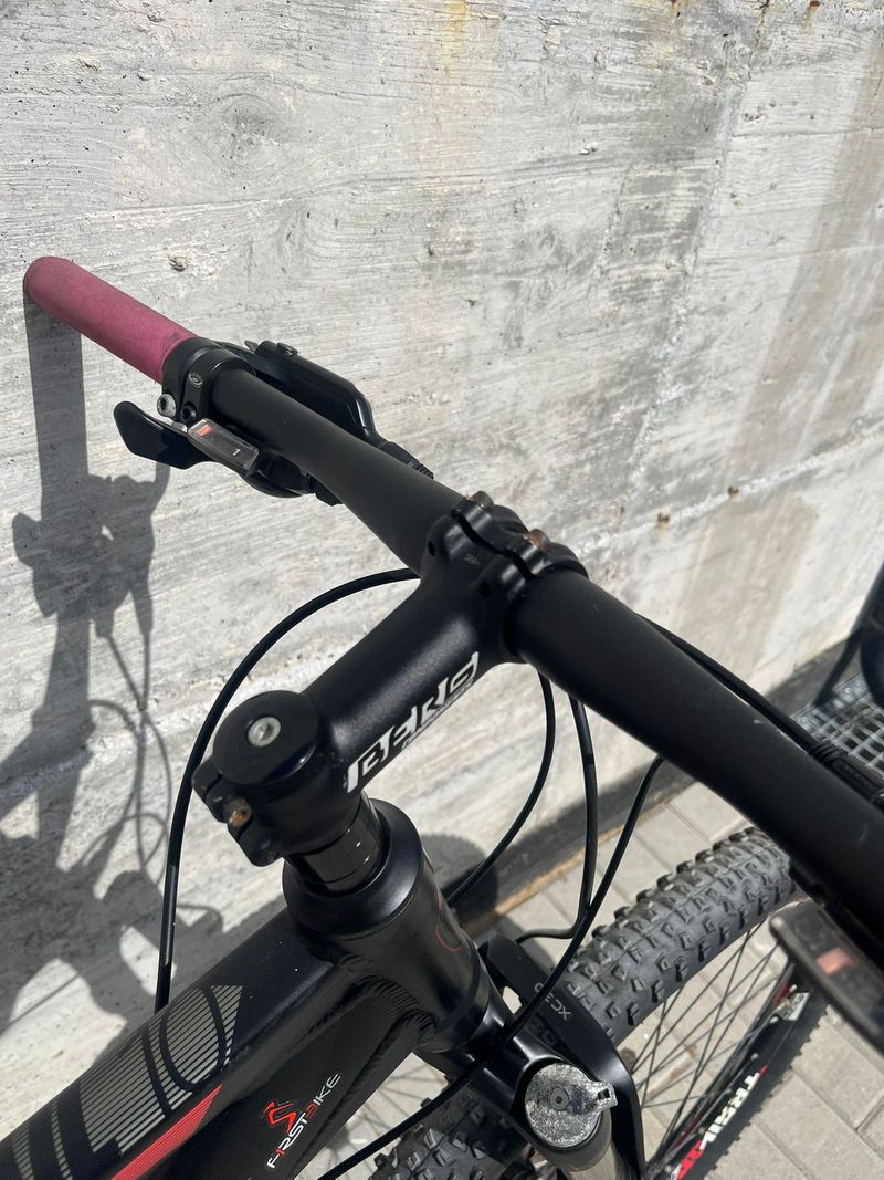 Used Berg TRAIL 10 2015 Mountainbike, Black — image 8 of 12