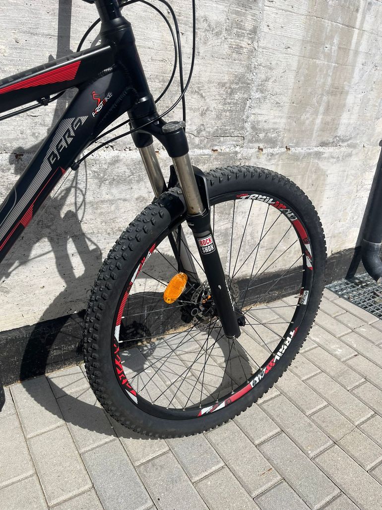 Used Berg TRAIL 10 2015 Mountainbike, Black — image 4 of 12