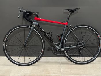 Used Cervélo R5 2018 Road & Gravel, Red — image 6 of 9