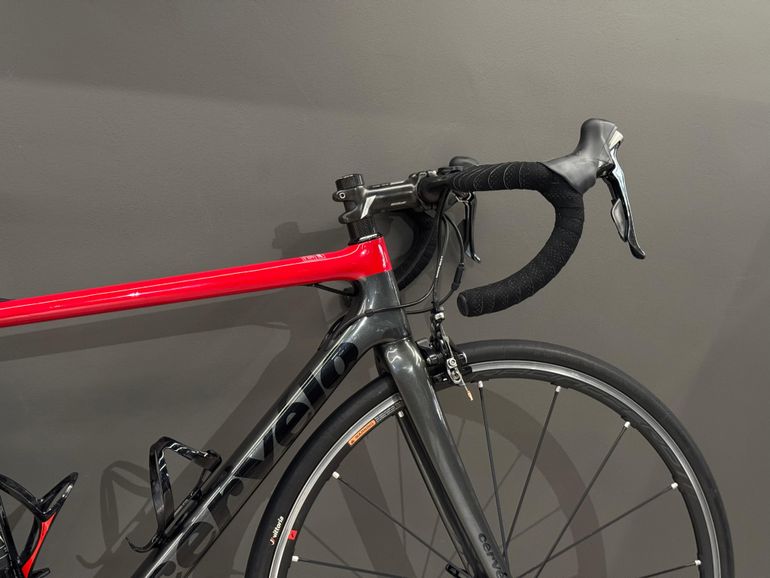 Used Cervélo R5 2018 Road & Gravel, Red — image 5 of 9