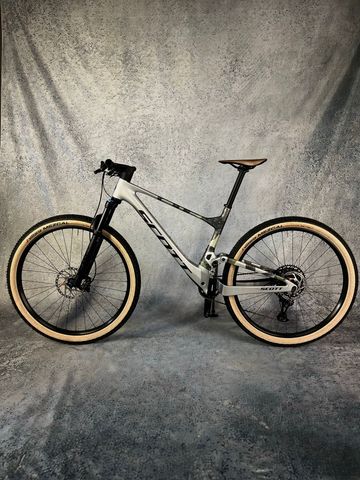 Used Scott Spark RC Comp 2025 2025 Mountainbike, Light Gray, 29 — image 11 of 11
