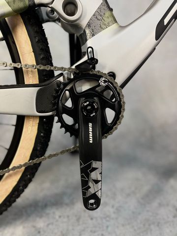 Used Scott Spark RC Comp 2025 2025 Mountainbike, Light Gray, 29 — image 5 of 11