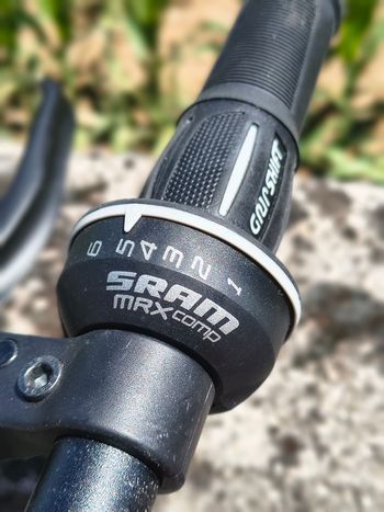 Used ROCKRIDER ROCKRIDER Custom Shimano Tourney 2023 Youth, Red — image 4 of 11