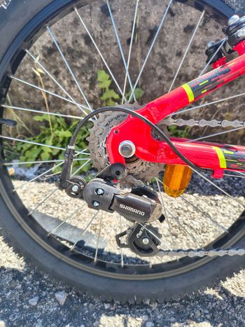 Used ROCKRIDER ROCKRIDER Custom Shimano Tourney 2023 Youth, Red — image 3 of 11