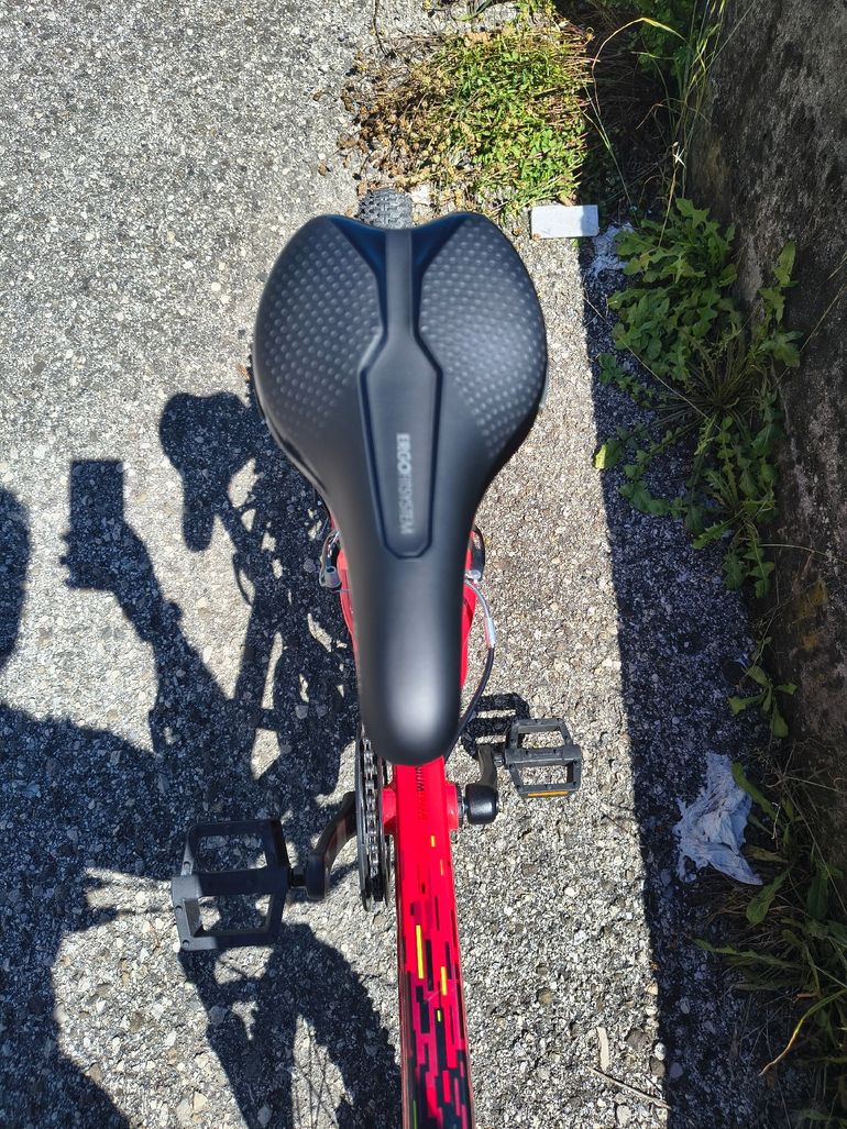 Used ROCKRIDER ROCKRIDER Custom Shimano Tourney 2023 Youth, Red — image 11 of 11