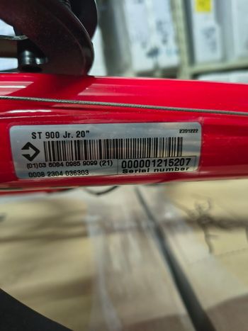 Used ROCKRIDER ROCKRIDER Custom Shimano Tourney 2023 Youth, Red — image 8 of 11