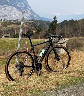 Used Canyon Endurace CF SLX 8 Disc eTap 2021 2021 Road & Gravel — image 2 of 3